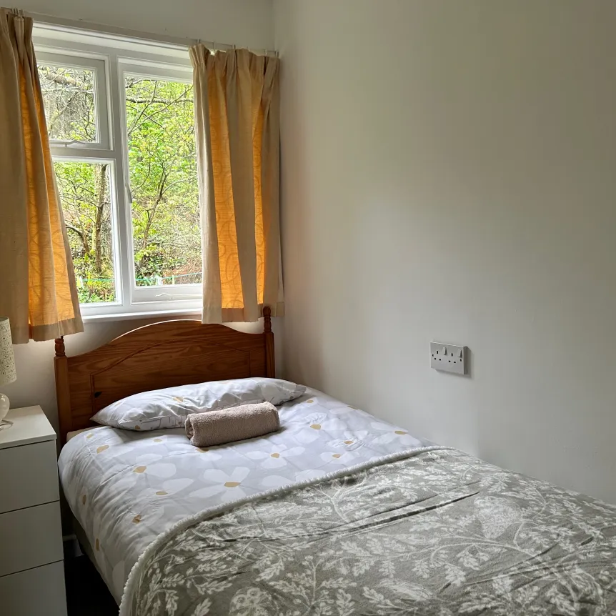 Bedroom 3, single - with woodland view, Azalea